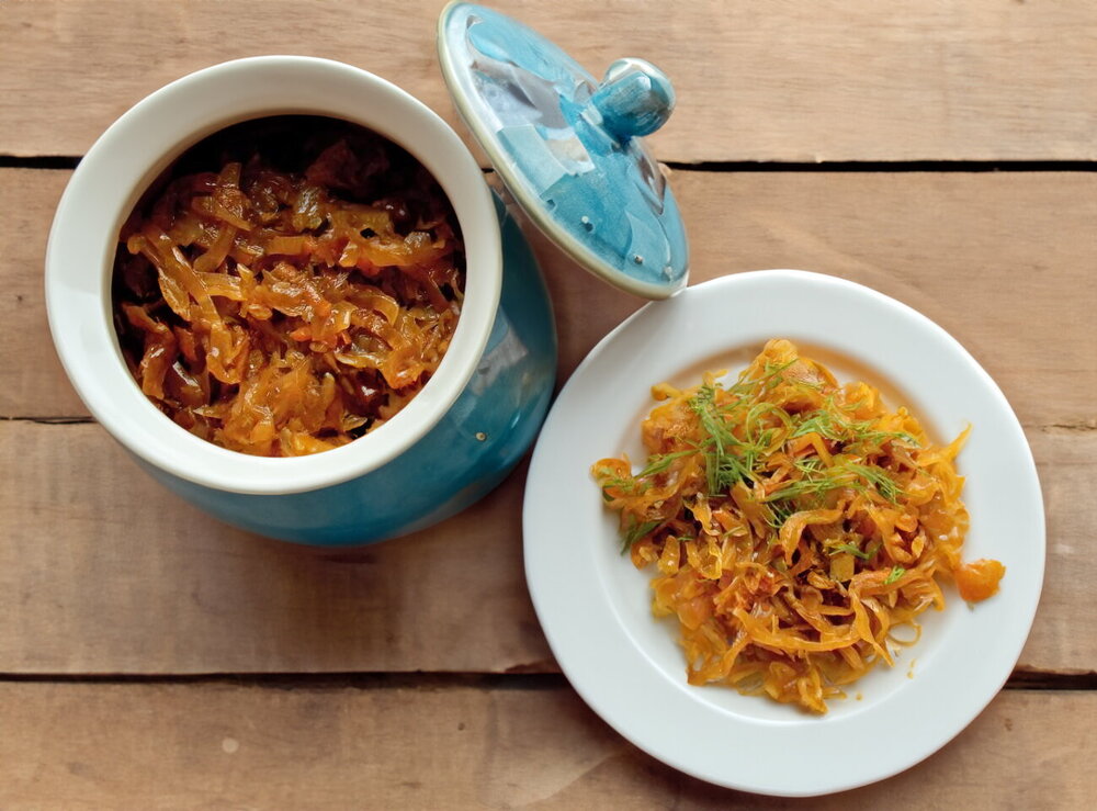 Oven-Stewed Sauerkraut