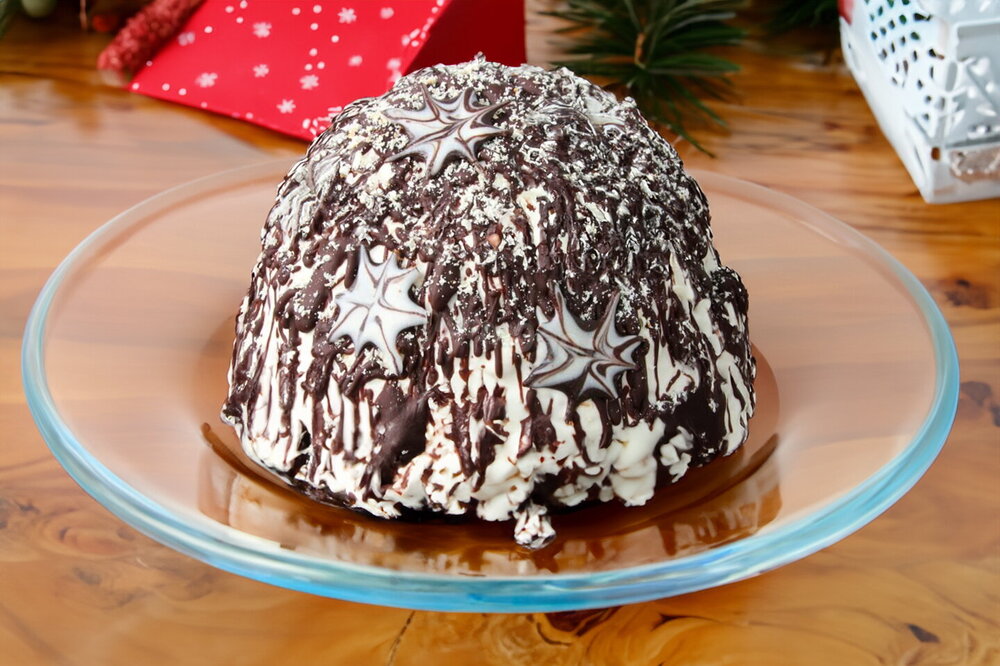Curly Pincher Cake