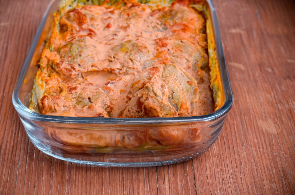 Juicy Oven-Baked Patties in Tomato Sauce