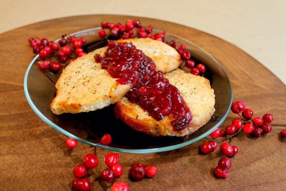 Lingonberry Sauce for Meat, Preserved for Winter