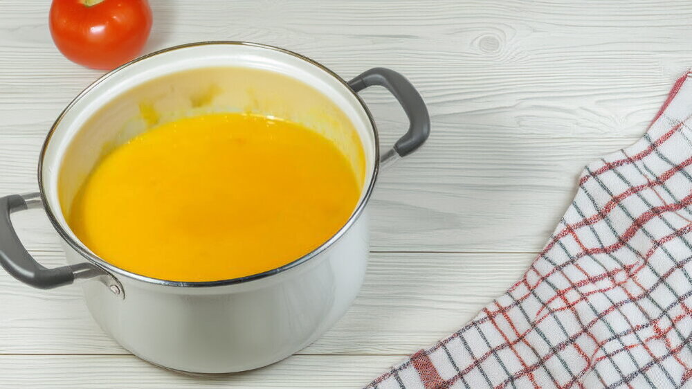 Creamy Pumpkin Soup with Bell Pepper