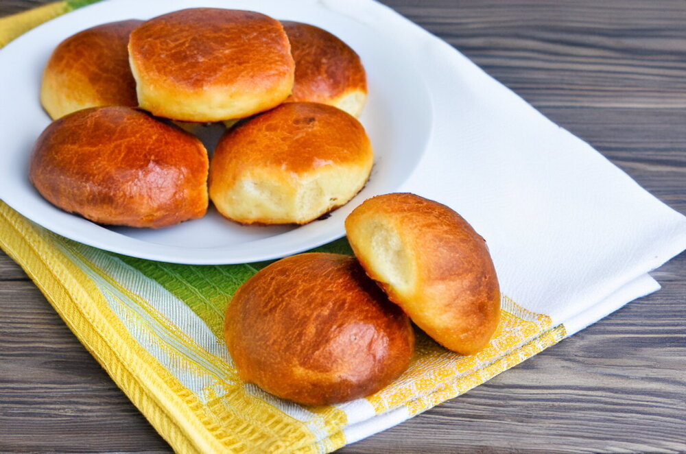 Filled Yeast Dough Buns