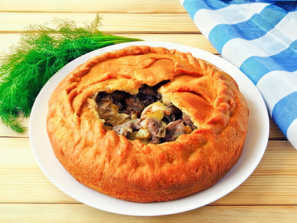 Traditional Tatar Beef and Potato Pie