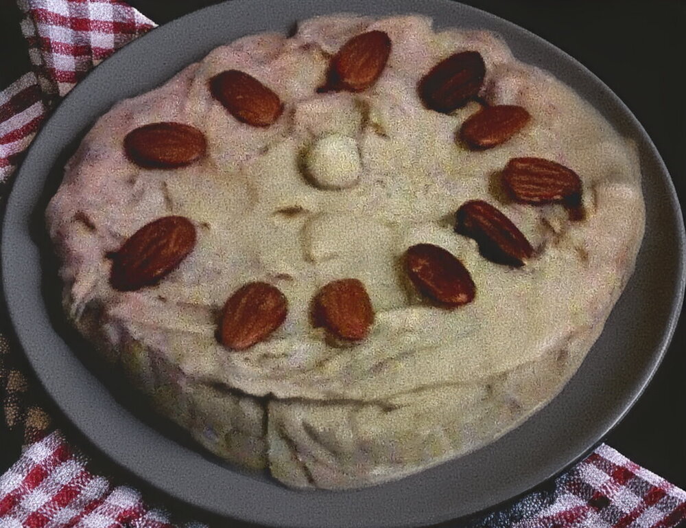 No-Bake Biscuit and Nut Cake