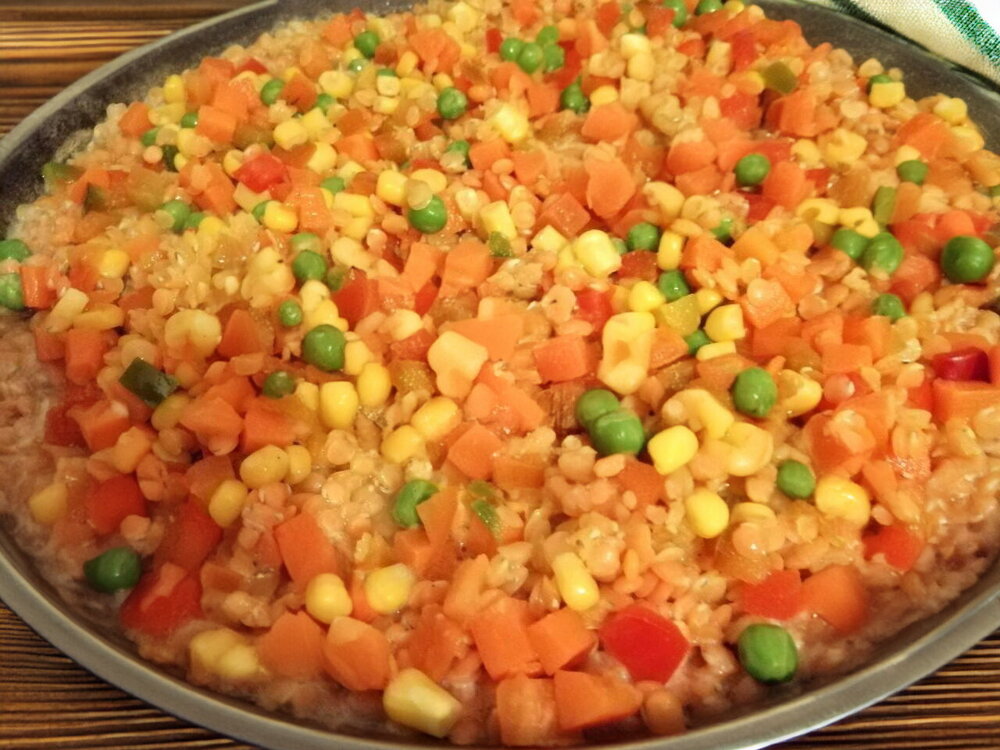 Mexican-Style Lentils with Vegetables