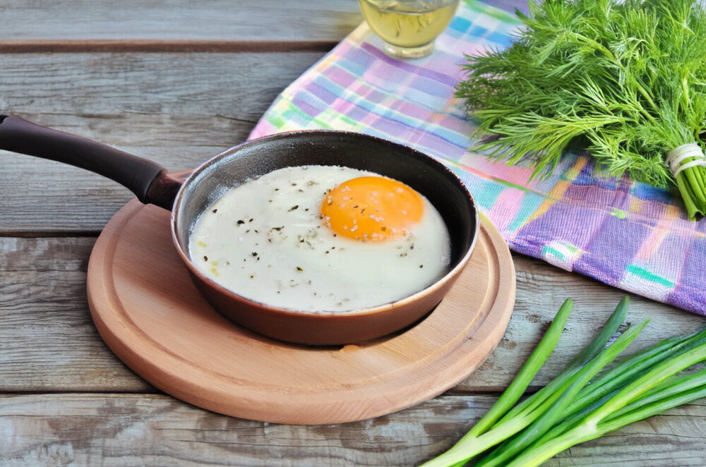 Oven-Baked Sunny-Side-Up Egg
