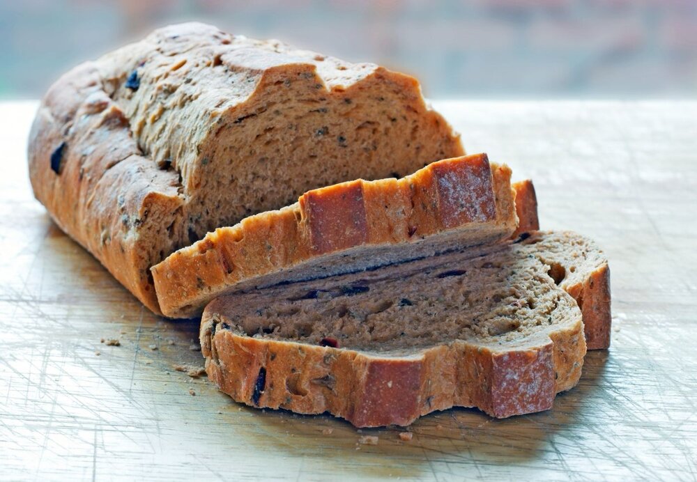 Olive and sun dried tomato bread