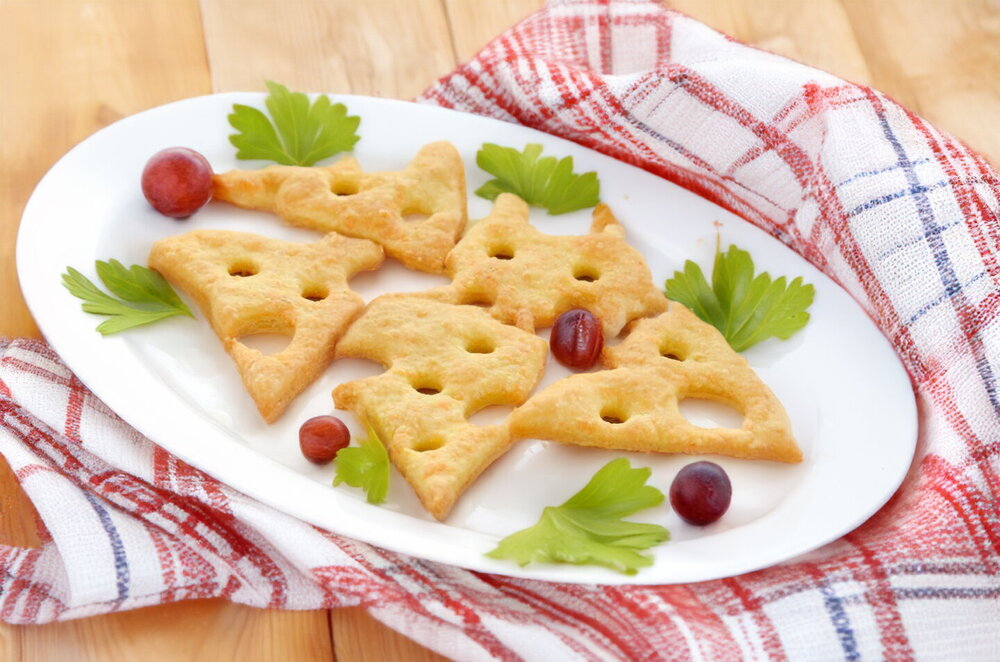 Crispy Cheese Crackers