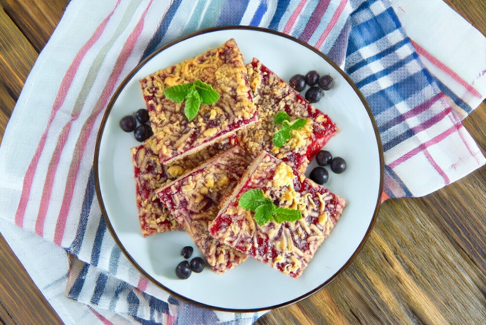 Jam Crumb Shortbread Pie