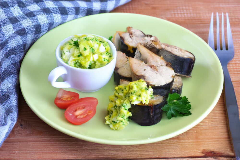 Polish-Style Butter and Egg Sauce for Fish