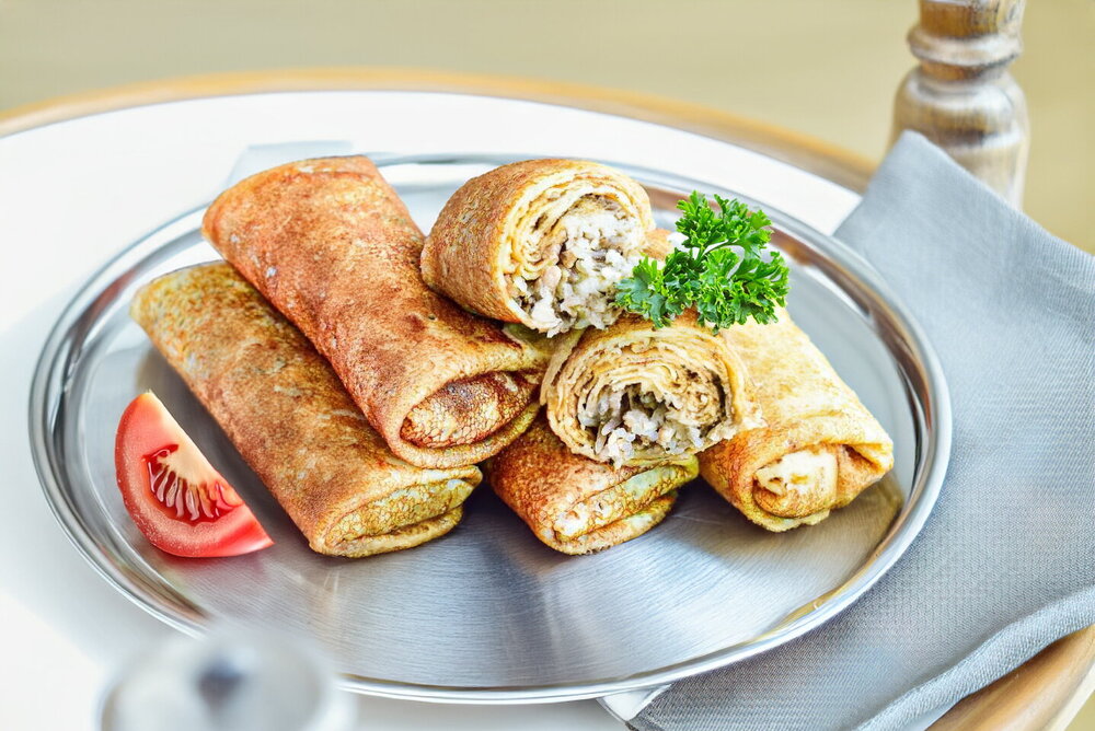 Stuffed Crepes with Meat and Rice