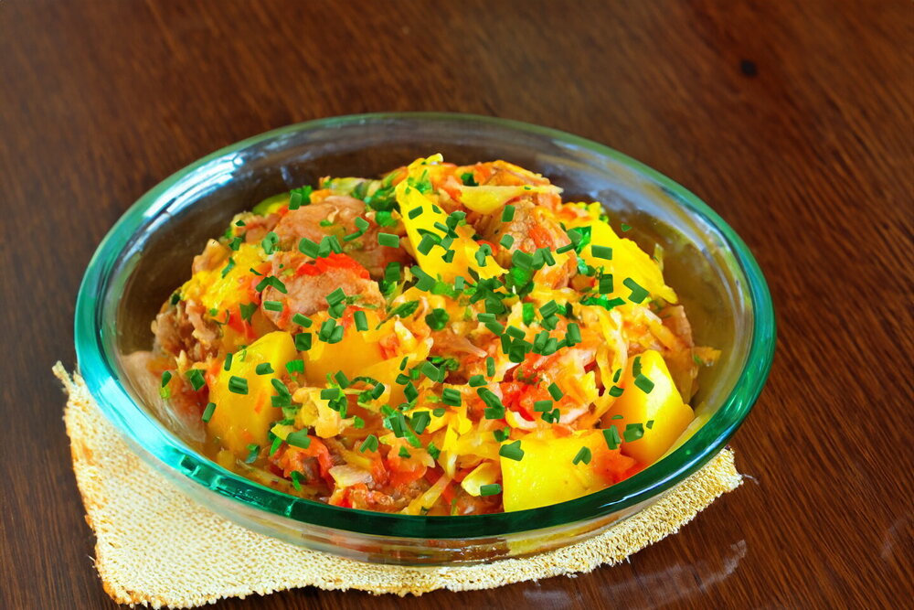 Cabbage Stew with Pork and Potatoes