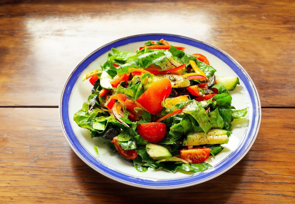Spinach and Cucumber Salad