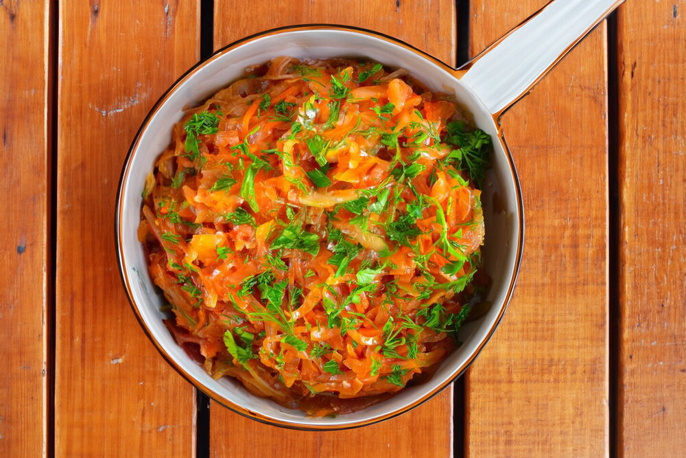 Braised Sauerkraut in a Skillet