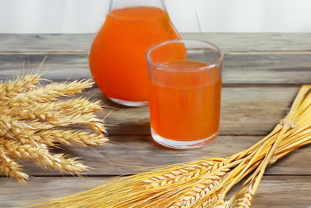 Homemade Rye Bread Kvass for Cold Soup