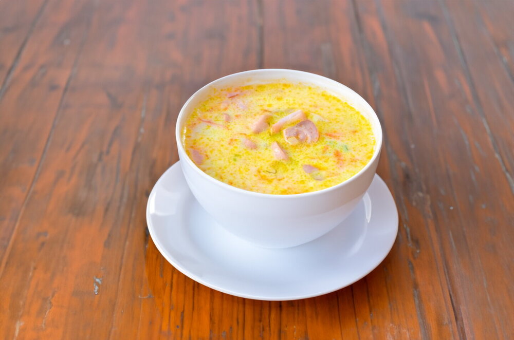 Cheese Soup with Sausages