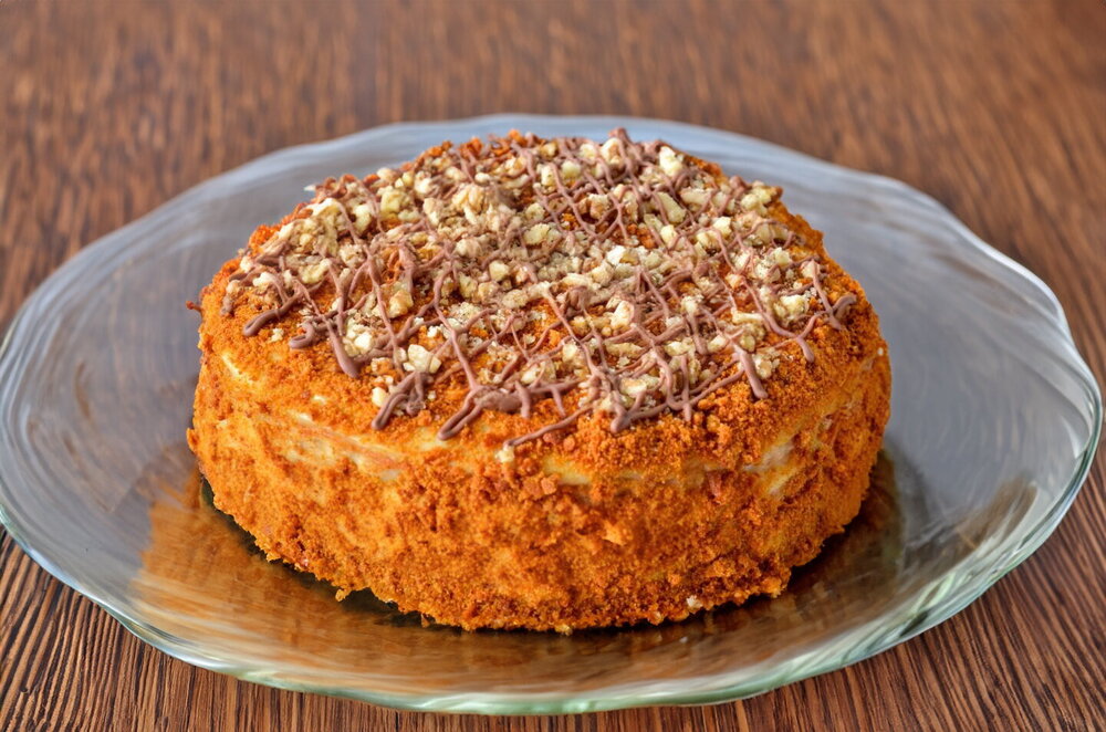 Easy Honey Cake with Custard
