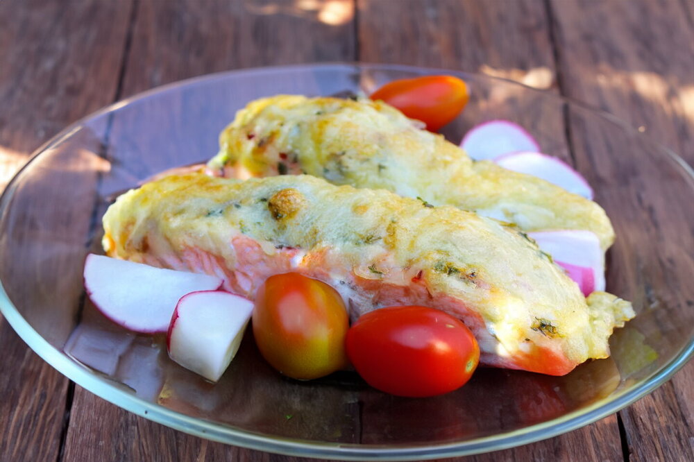 Baked Pink Salmon with Mayonnaise, Cheese and Onion