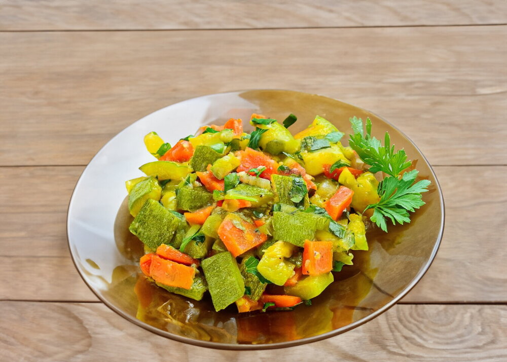 Stewed Zucchini with Carrots and Onions