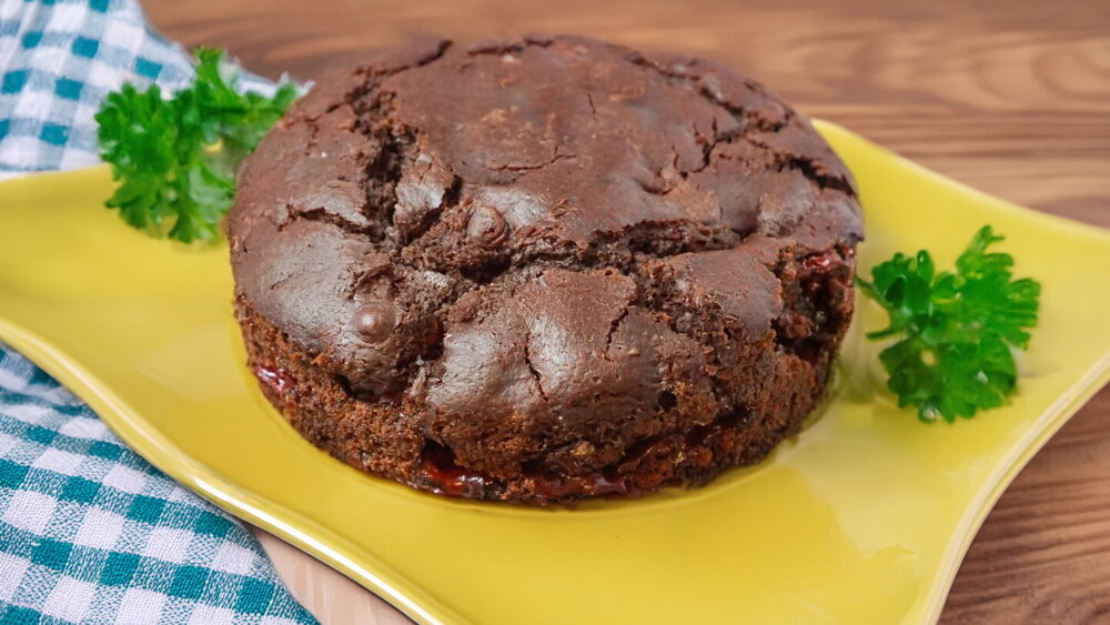 Vegan Cherry Chocolate Cake