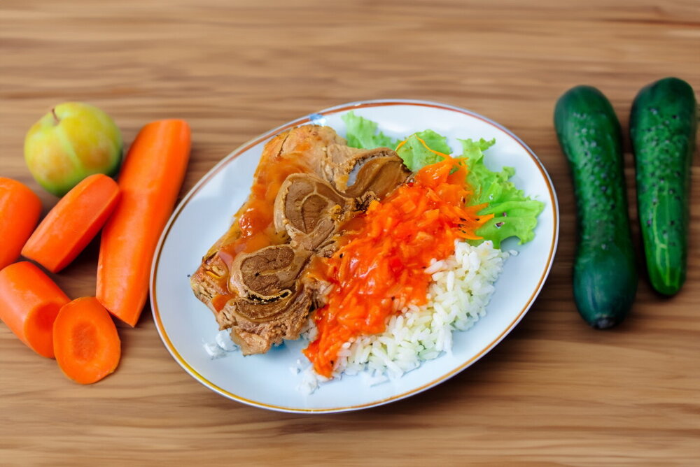 Gravy with Onion, Carrot, and Tomato Paste