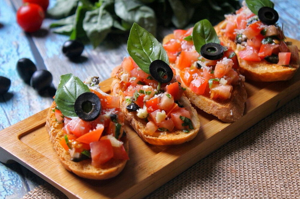 Tomato and feta bruschetta