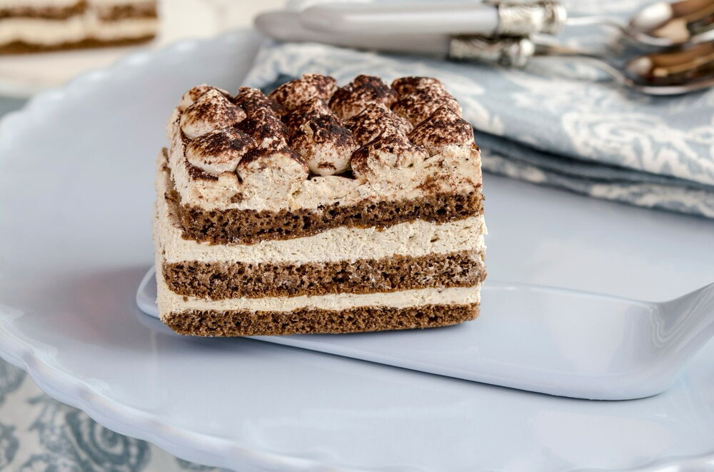 Tiramisu cake