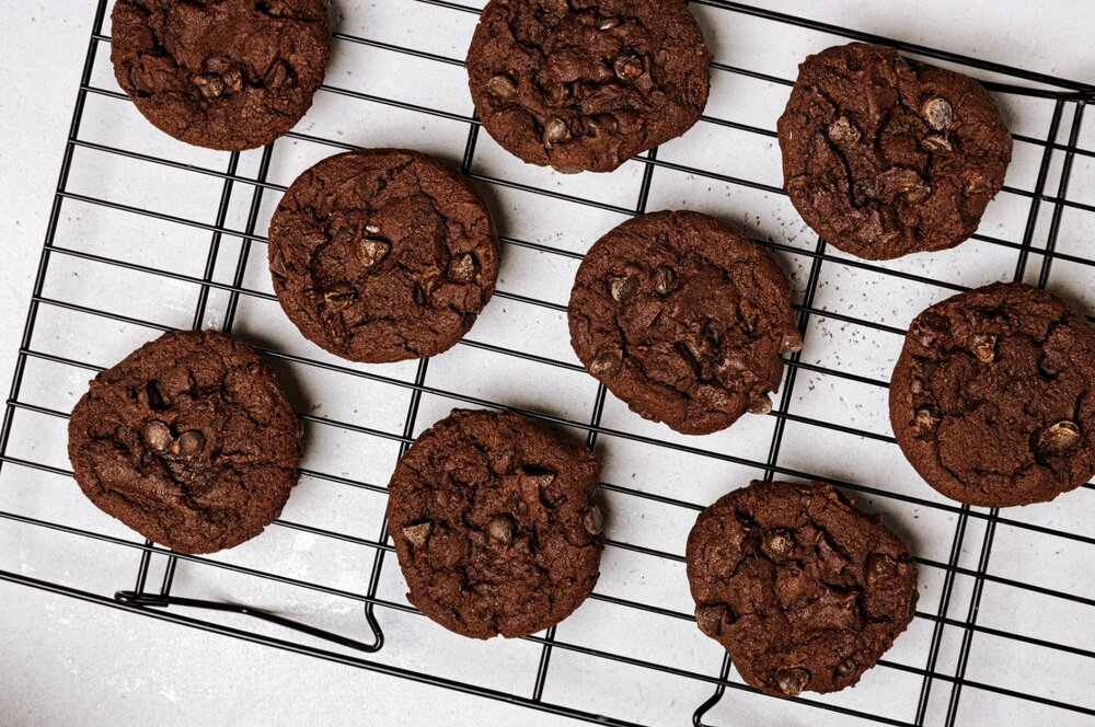 Chocolate buckwheat cookies