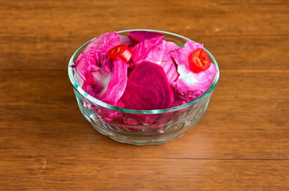 Quick Pickled Cabbage with Beets