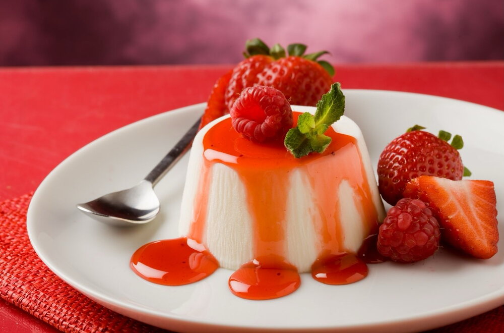 Vanilla panna cotta