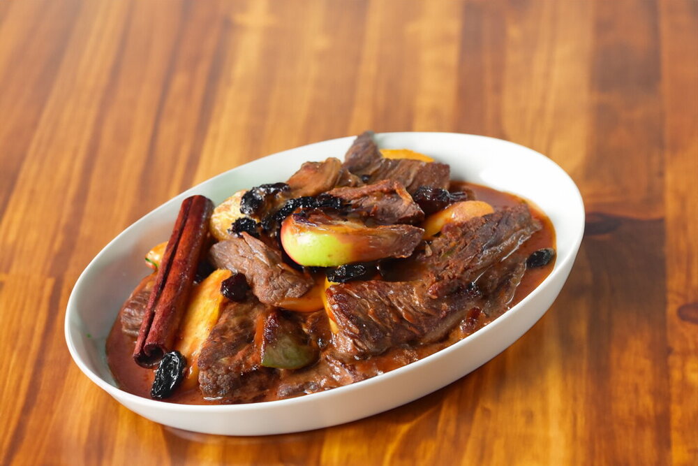 Beef with Green Apples