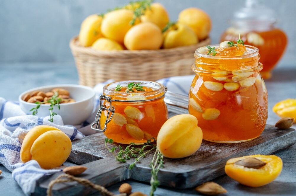 Apricot, carrot and almond jam