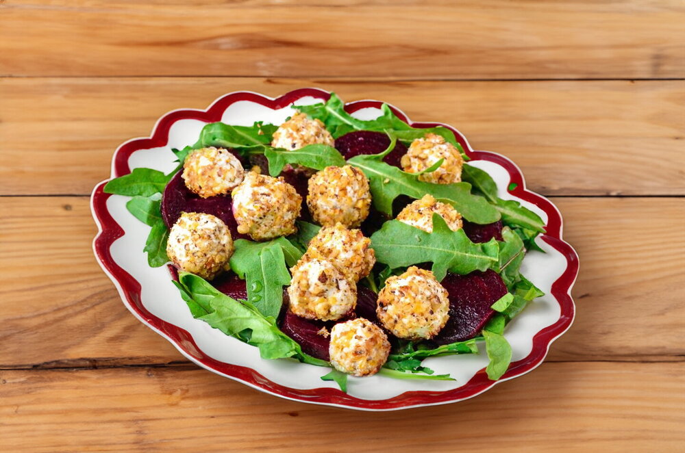 Beetroot, Feta Cheese, and Arugula Salad