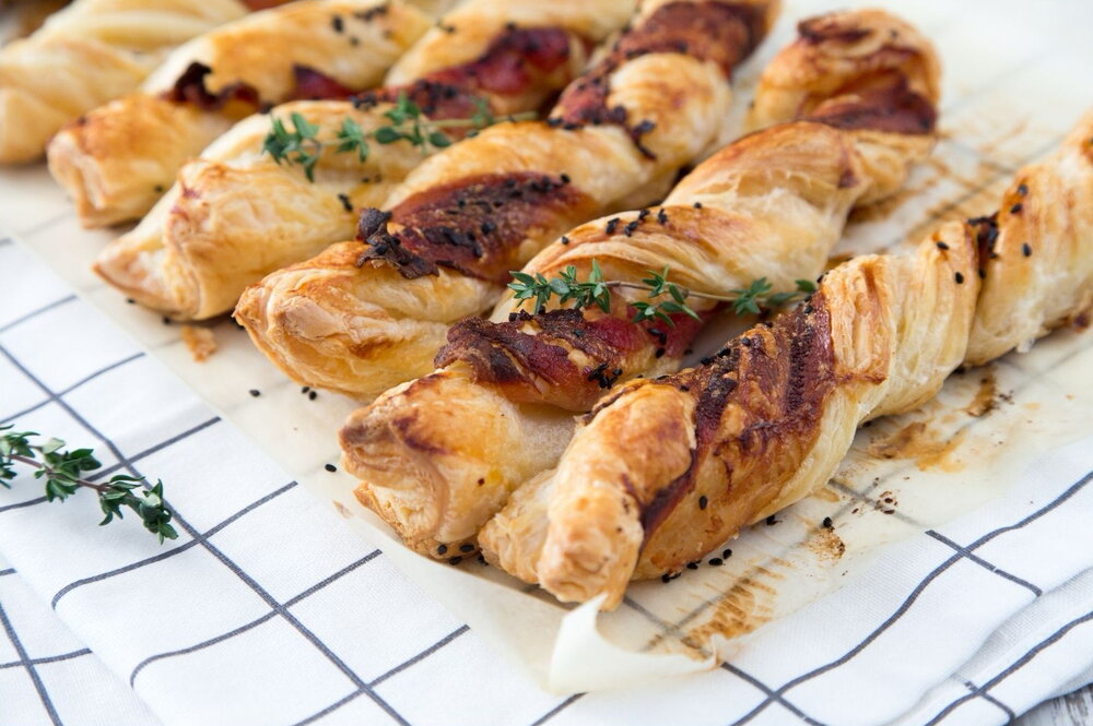 Bacon and cheese twists